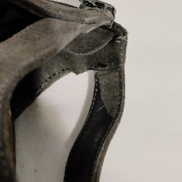 Ellen Tracy Sadie Peep Toe T-Strap High Heels Suede Leather Gray Womens Size 8 - Picture 8 of 8